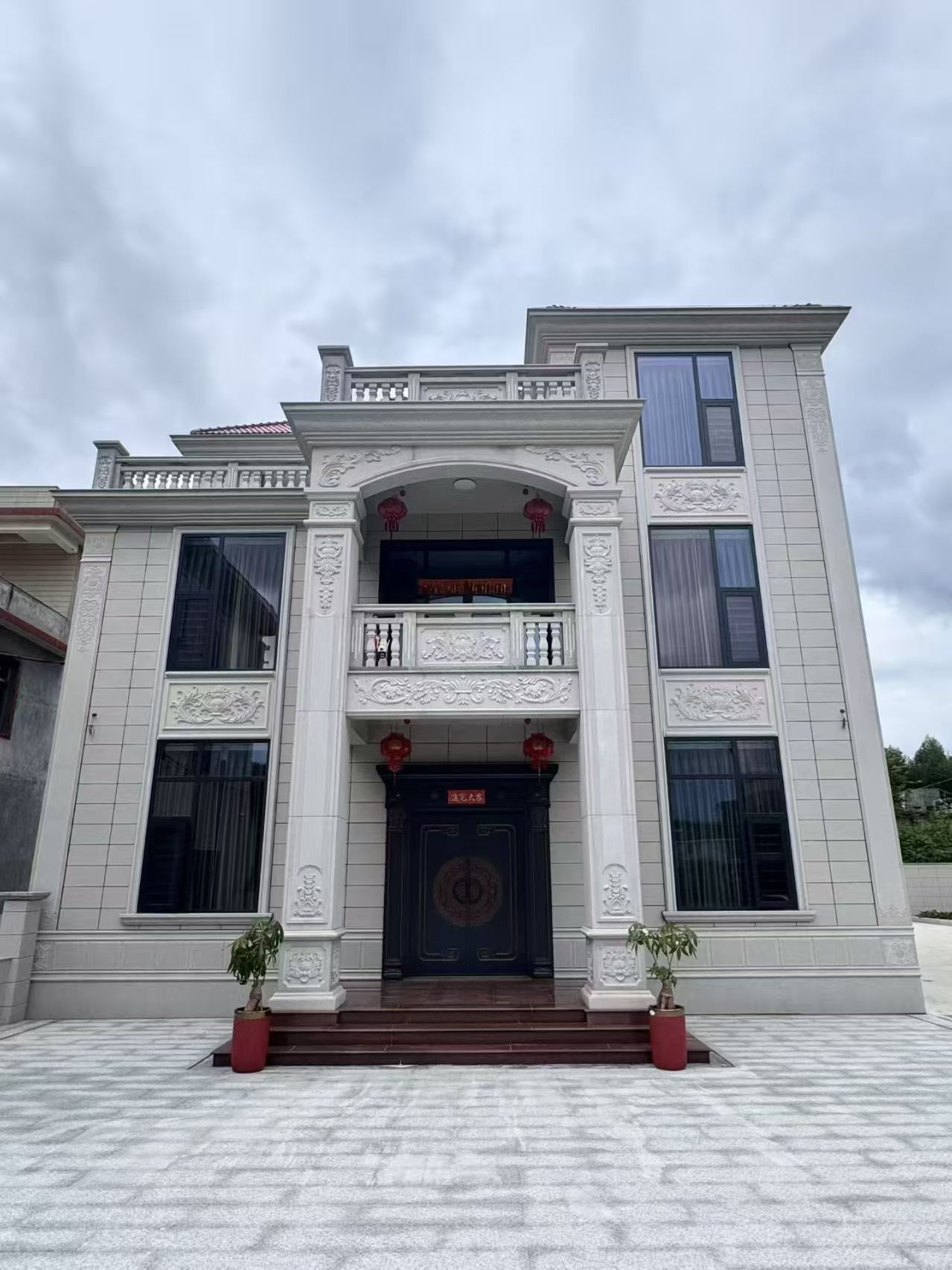 北京 芝麻白石材别墅干挂案例展示