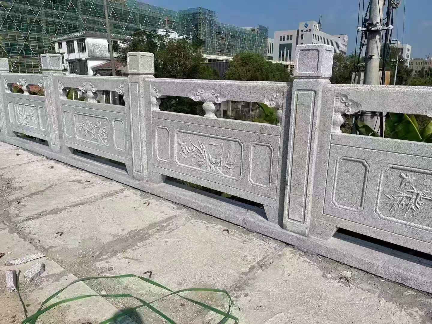 北京 芝麻白栏杆